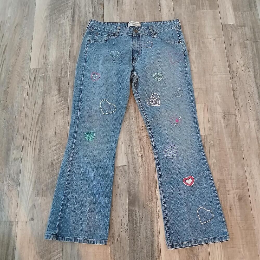 Levi's Low Rise Bootcut Jeans Heart Embroidery Size 14 Women's